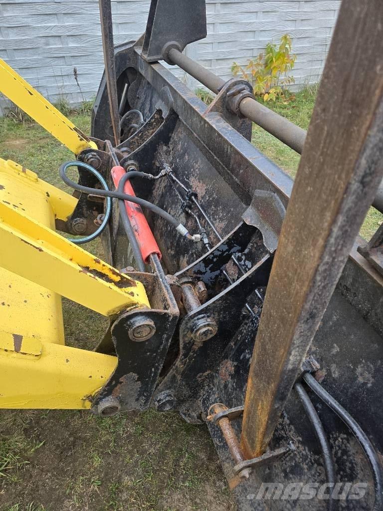 New Holland 115 Kazıcı yükleyiciler - beko loder