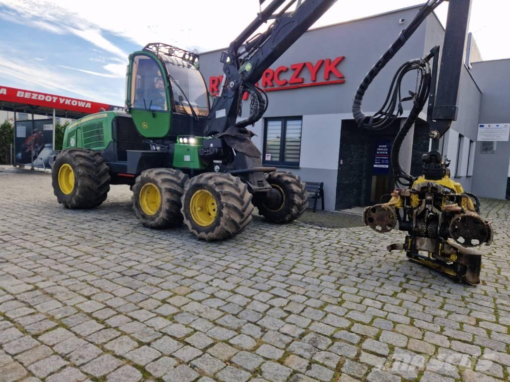 John Deere 1070 E Biçerdöverler