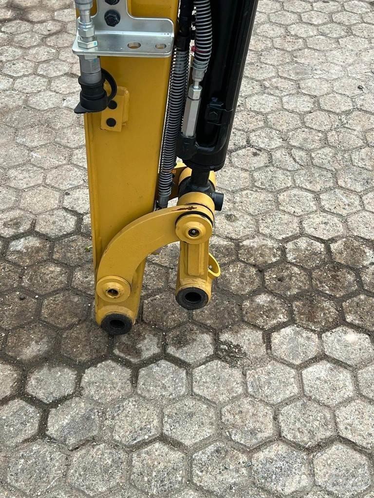 CAT 301.8 Mini ekskavatörler, 7 tona dek
