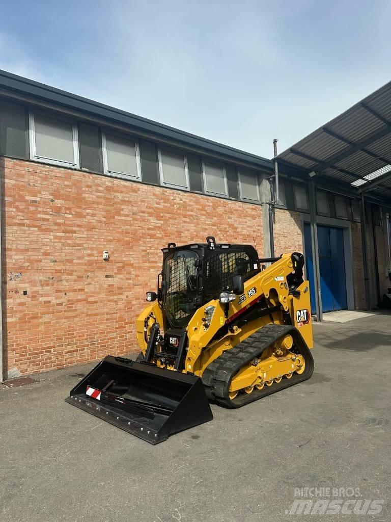 CAT 265 Paletli yükleyiciler