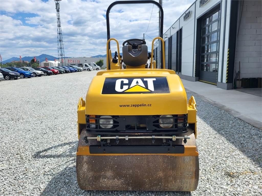 CAT CB-224E Diger