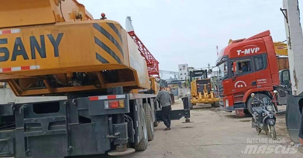 XCMG QY50T Yol-Arazi Tipi Vinçler (AT)