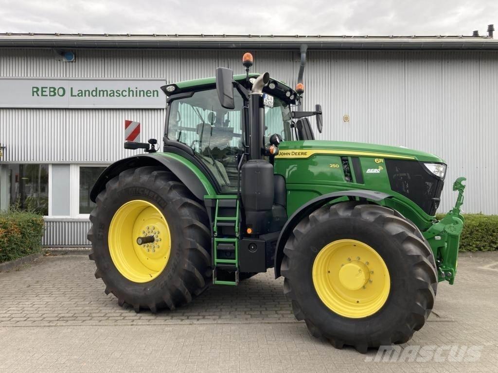 John Deere 6R 250 Traktörler
