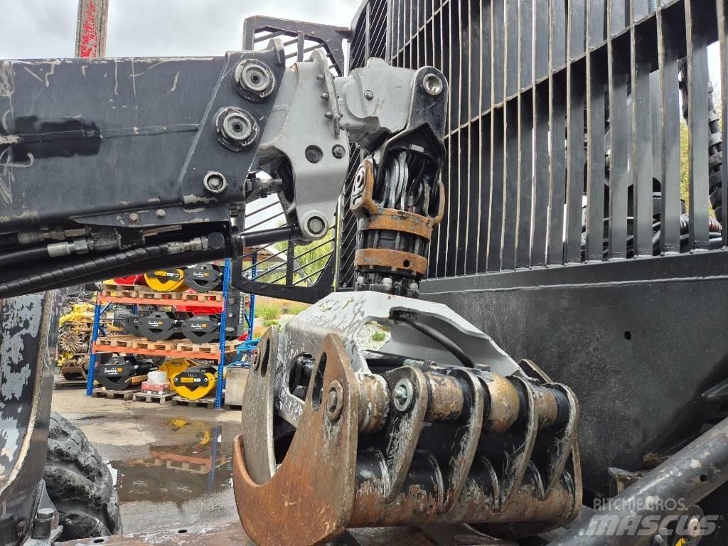 Komatsu 895 Tomruk yükleyici traktörler