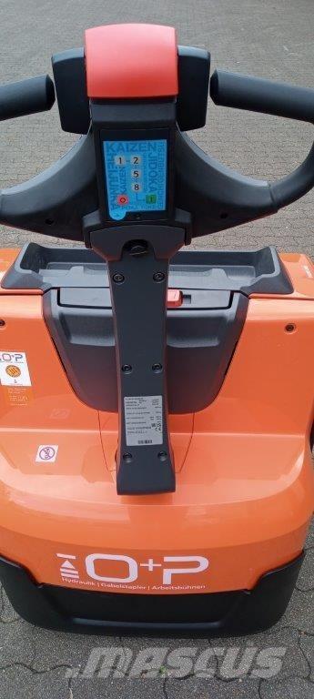 Toyota LWE 200 Yaya kumandali istif makinasi