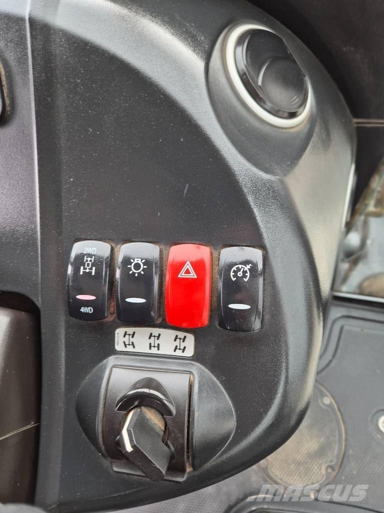 JCB 4CX Kazıcı yükleyiciler - beko loder