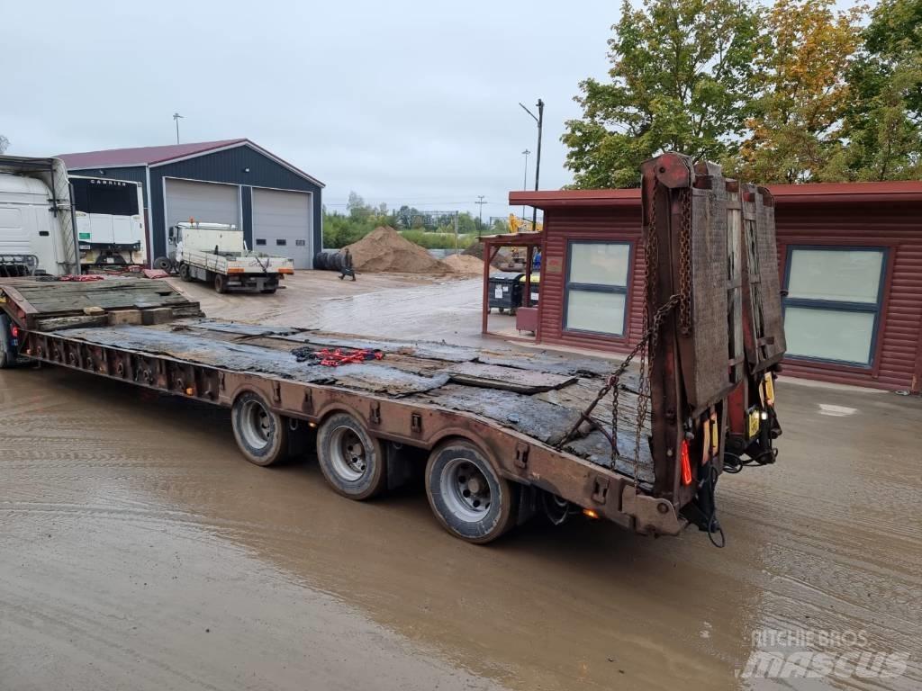 Andover SFCL 60 Low loader yari çekiciler