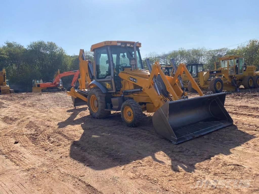 JCB 3CX Kazıcı yükleyiciler - beko loder