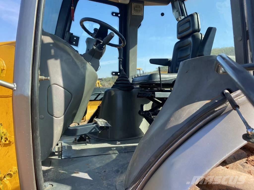JCB 3CX Kazıcı yükleyiciler - beko loder