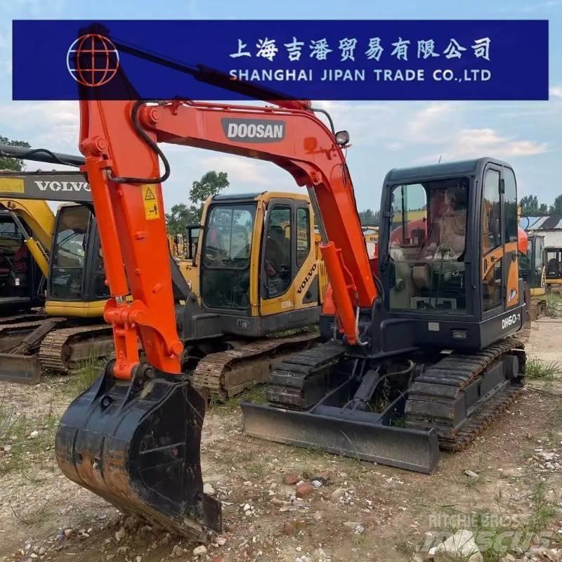 Doosan DH 60 Mini ekskavatörler, 7 tona dek