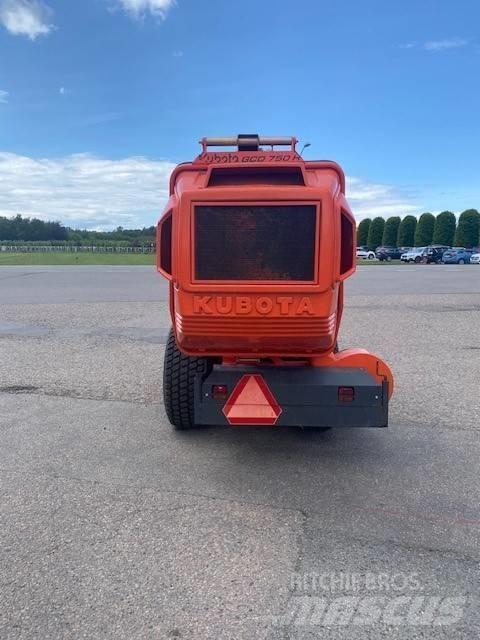 Kubota SWT37 Traktörler
