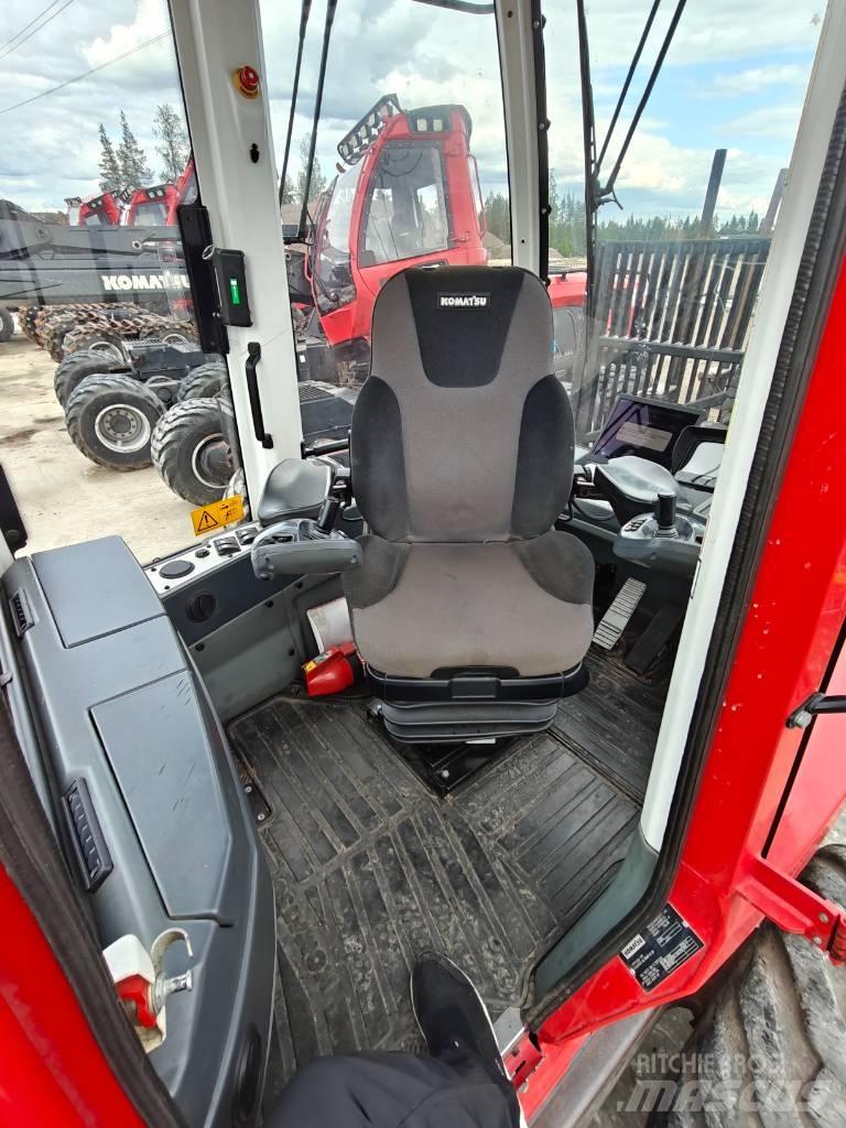 Komatsu 865 Tomruk yükleyici traktörler