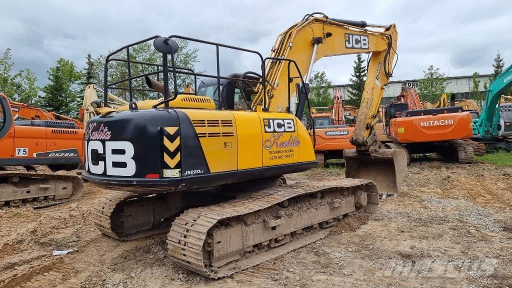 JCB JS 220 LC Paletli ekskavatörler