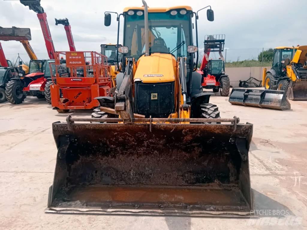 JCB 3 CX 4 T Kazıcı yükleyiciler - beko loder
