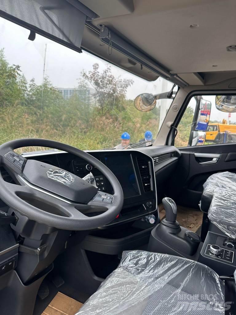 Sany SCA2500E Hybrid Yol-Arazi Tipi Vinçler (AT)