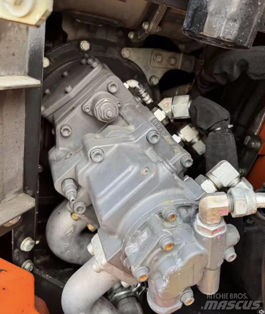 Hitachi ZX 75 US Midi ekskavatörler 7 - 12 t