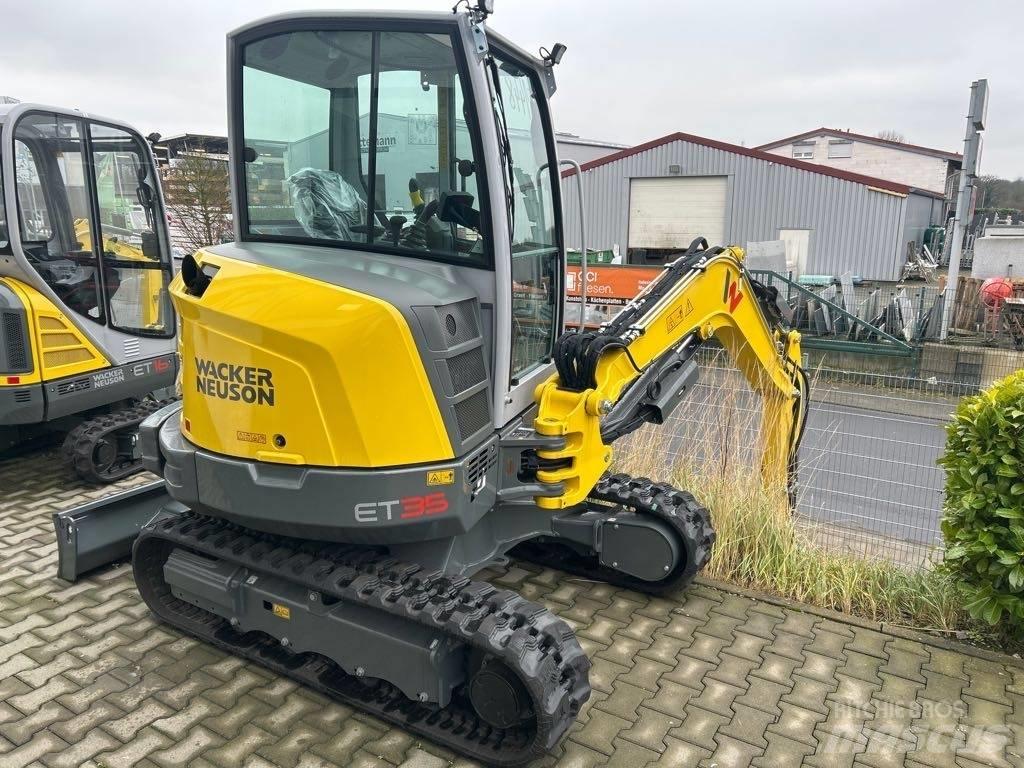 Wacker Neuson ET35 Paletli ekskavatörler