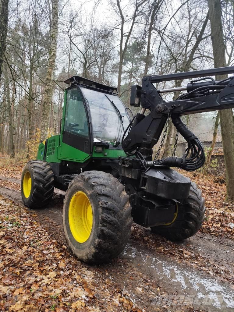 John Deere 770 Biçerdöverler