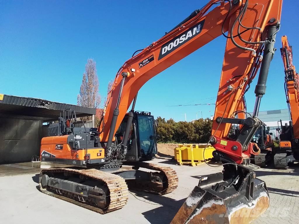 Doosan DX300LC-7 K Paletli ekskavatörler