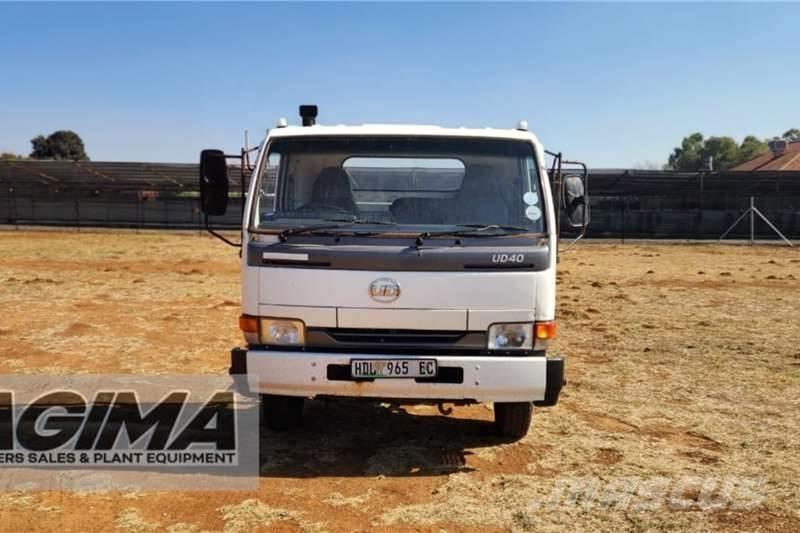 Nissan UD40 Diger kamyonlar