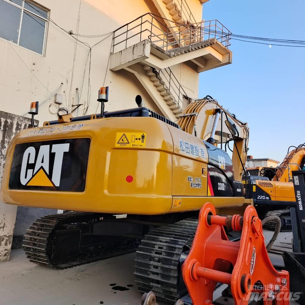 CAT 330 D Paletli ekskavatörler
