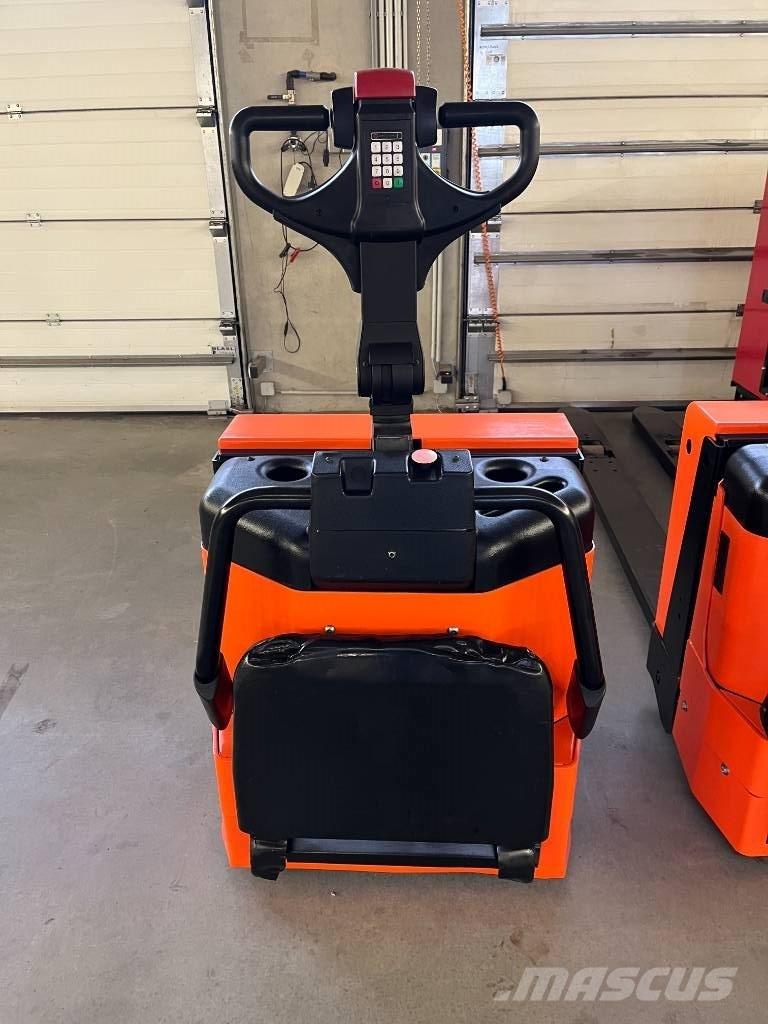 Toyota 7 PML 20 Düsük seviye kaldirici