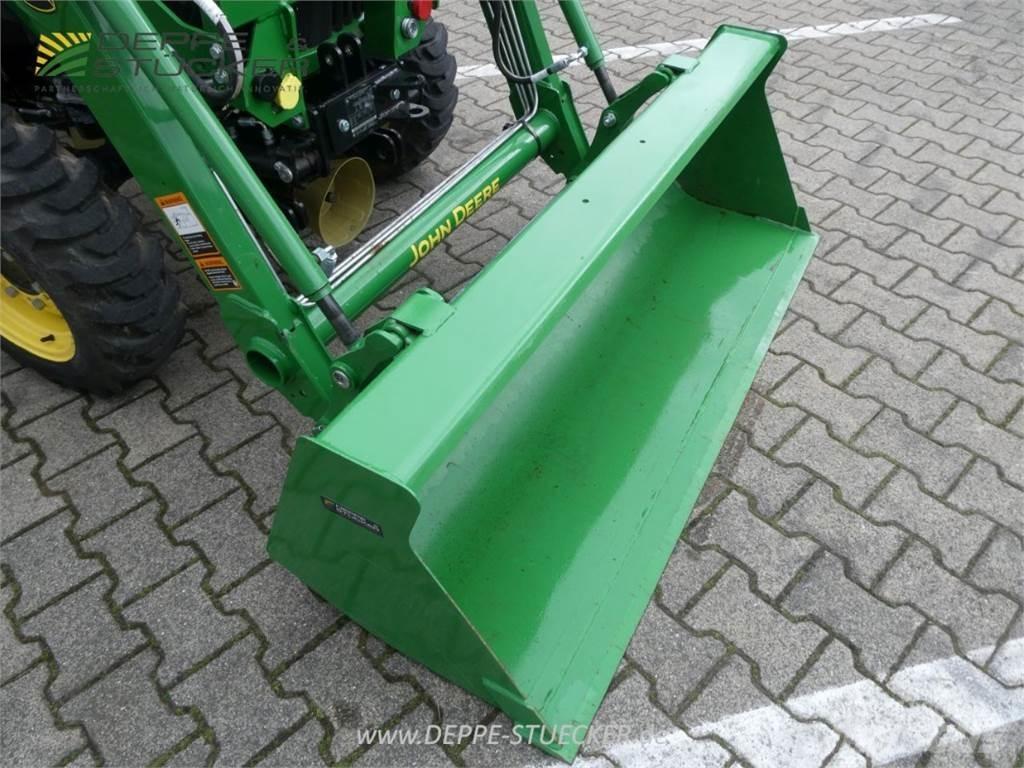 John Deere 3038E Traktörler