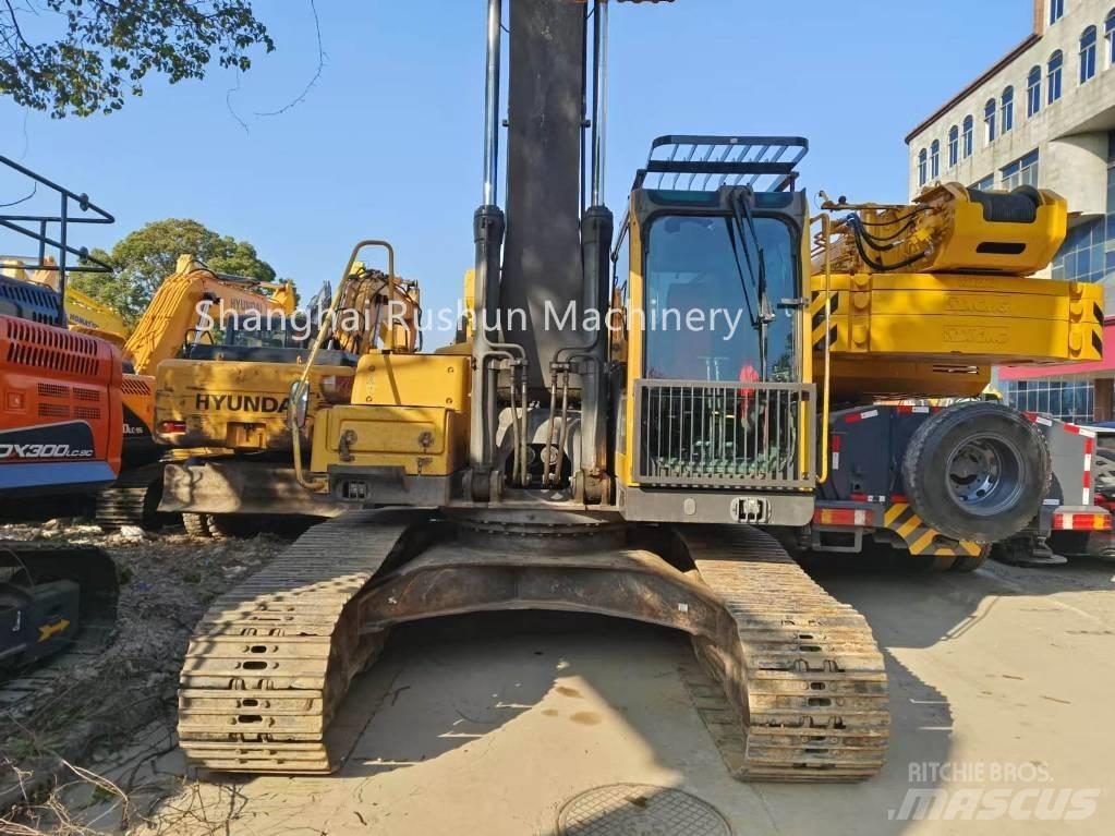 Volvo EC240 Paletli ekskavatörler
