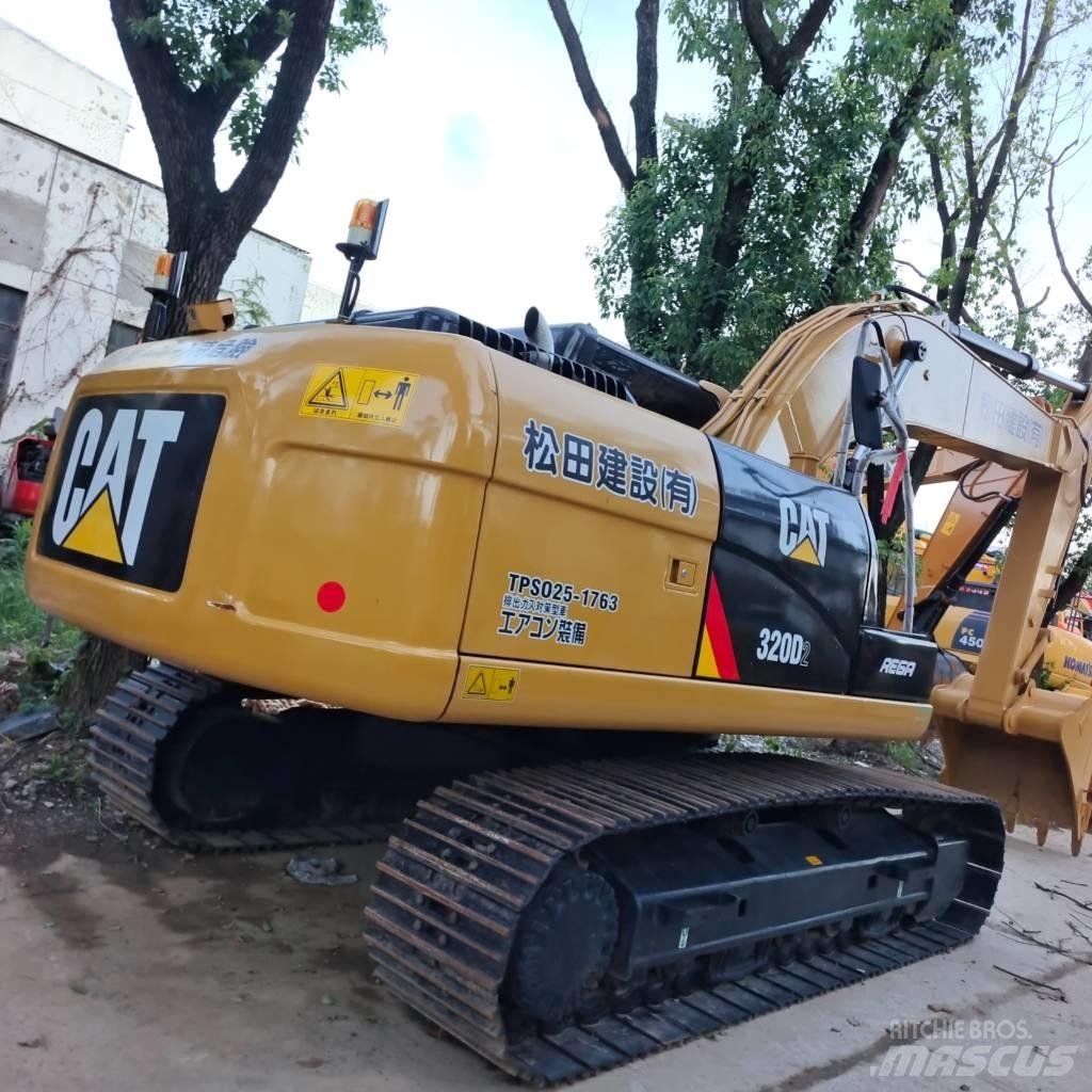 CAT 320 D Paletli ekskavatörler
