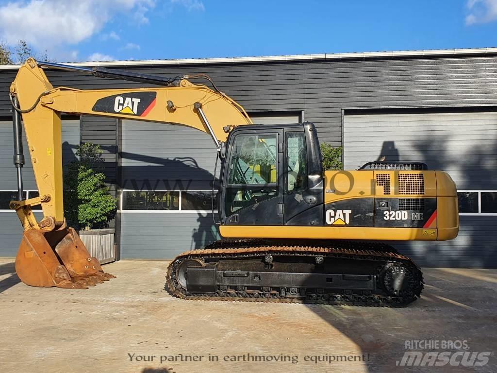 CAT 320 D Paletli ekskavatörler