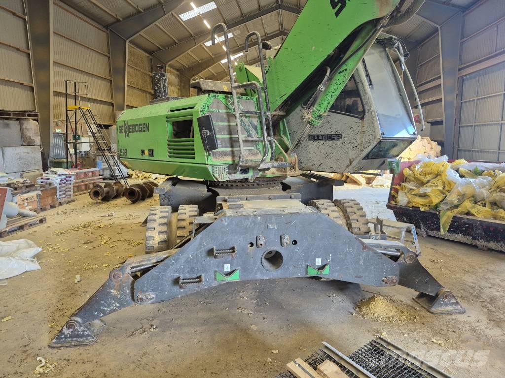 Sennebogen 818 Atık taşıma araçları