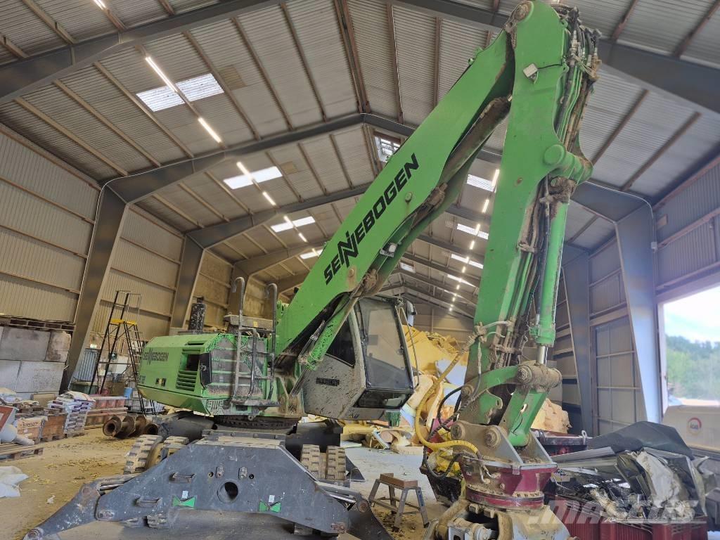 Sennebogen 818 Atık taşıma araçları