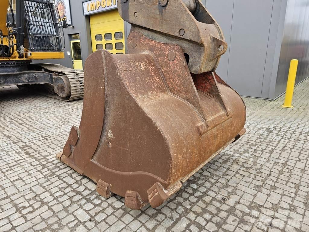 LiuGong CLG950E Paletli ekskavatörler
