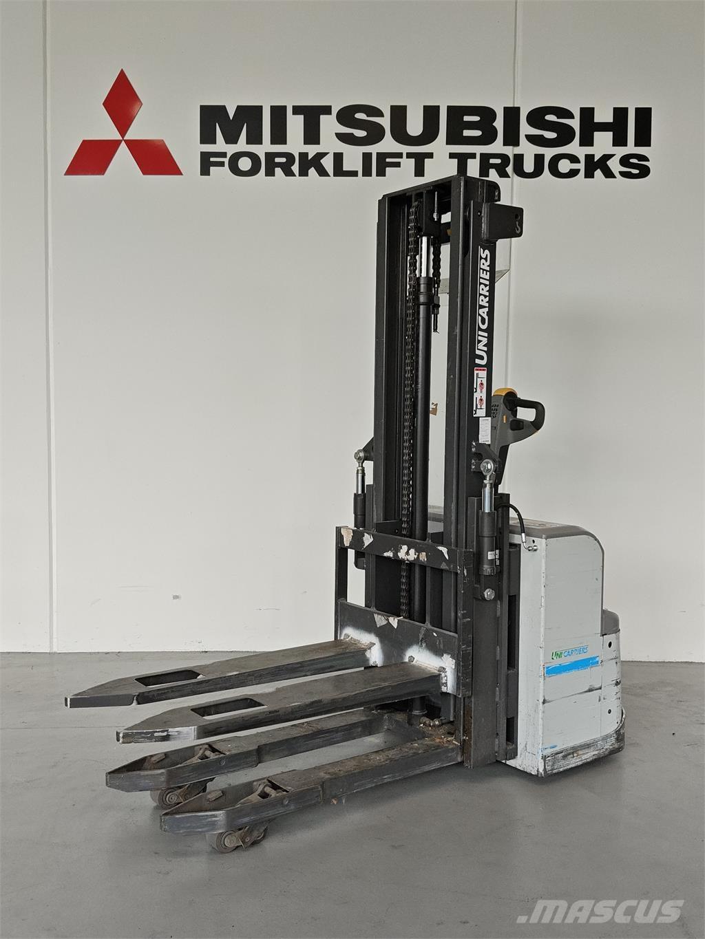 Atlet PSH160 Akülü depo ekipmanları