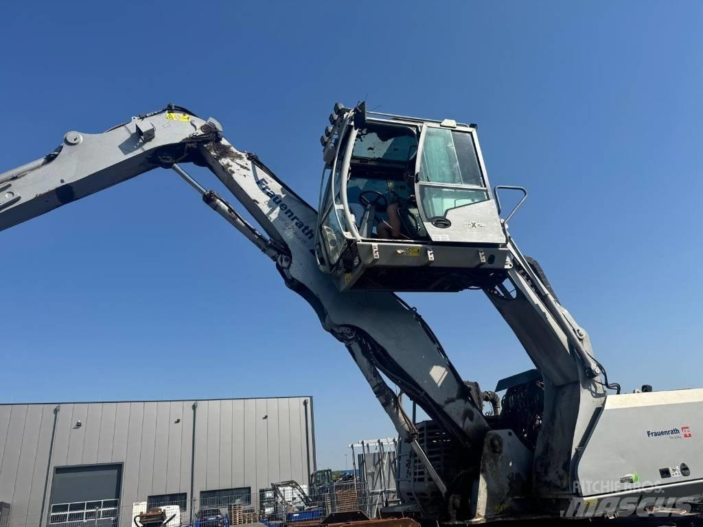 Sennebogen 818 Atık taşıma araçları