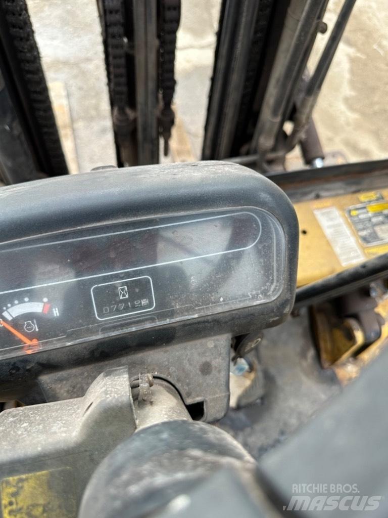CAT GP 25 LPG'li forkliftler