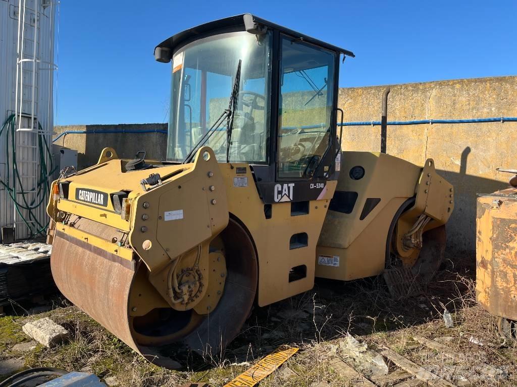CAT CB 534 D Çift tamburlu silindirler