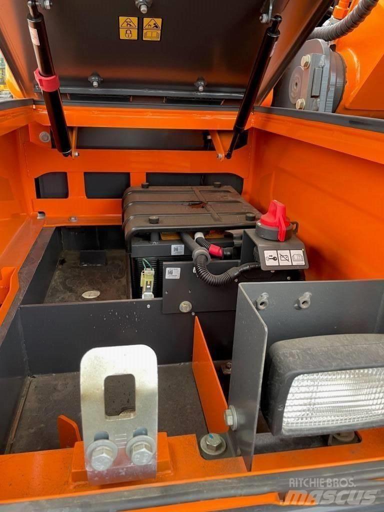 Doosan DX 140 W Lastik tekerli ekskavatörler
