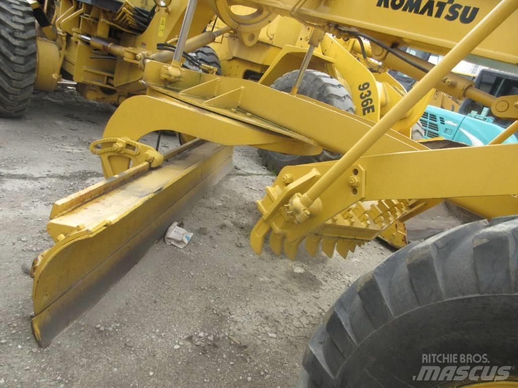 Komatsu GD 623 Greyderler