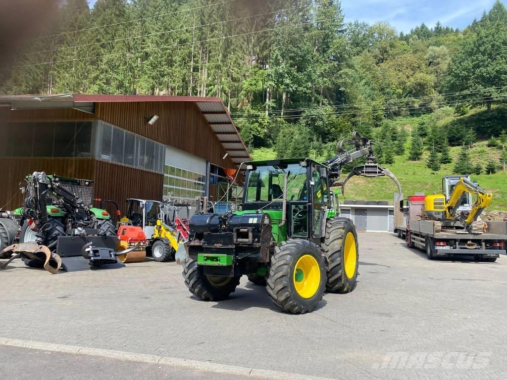 John Deere 6400 Orman traktörleri