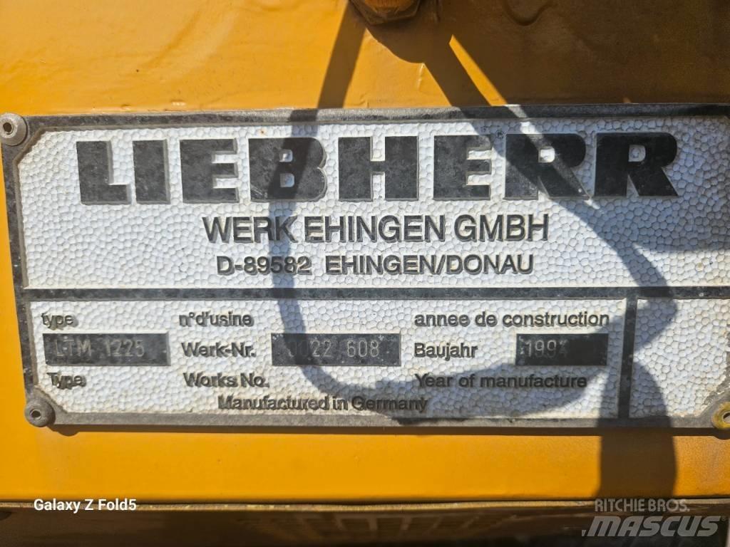 Liebherr LTM1225 Yol-Arazi Tipi Vinçler (AT)