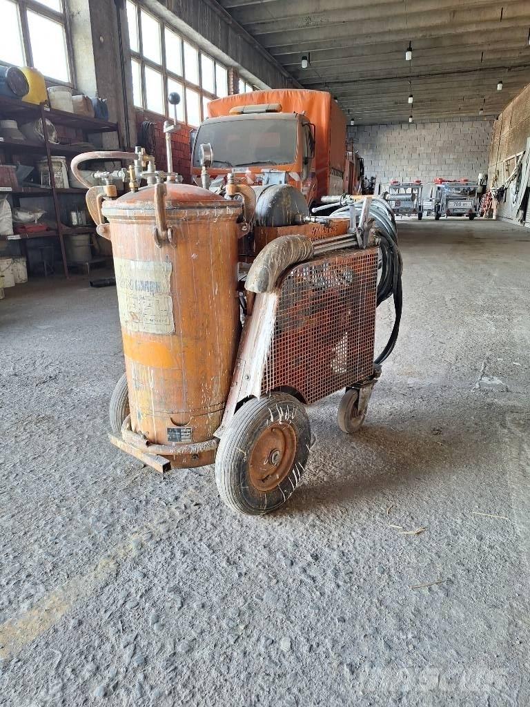  Grun Diger yol bakim makinalari