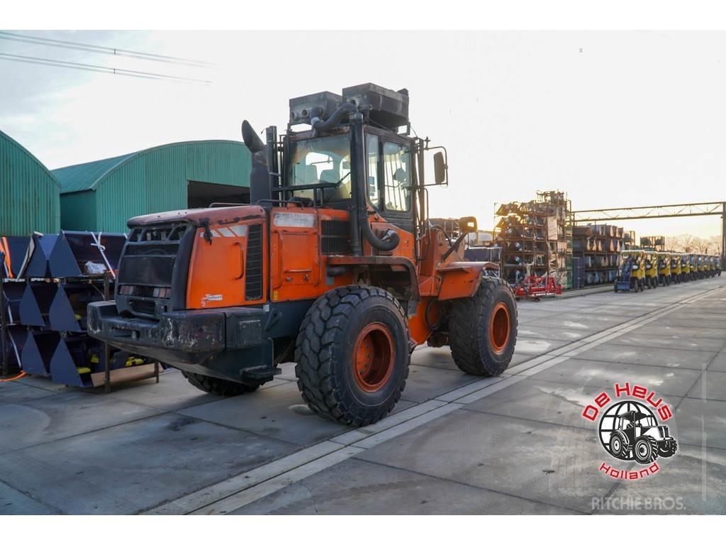 Doosan DL250 Tekerlekli yükleyiciler