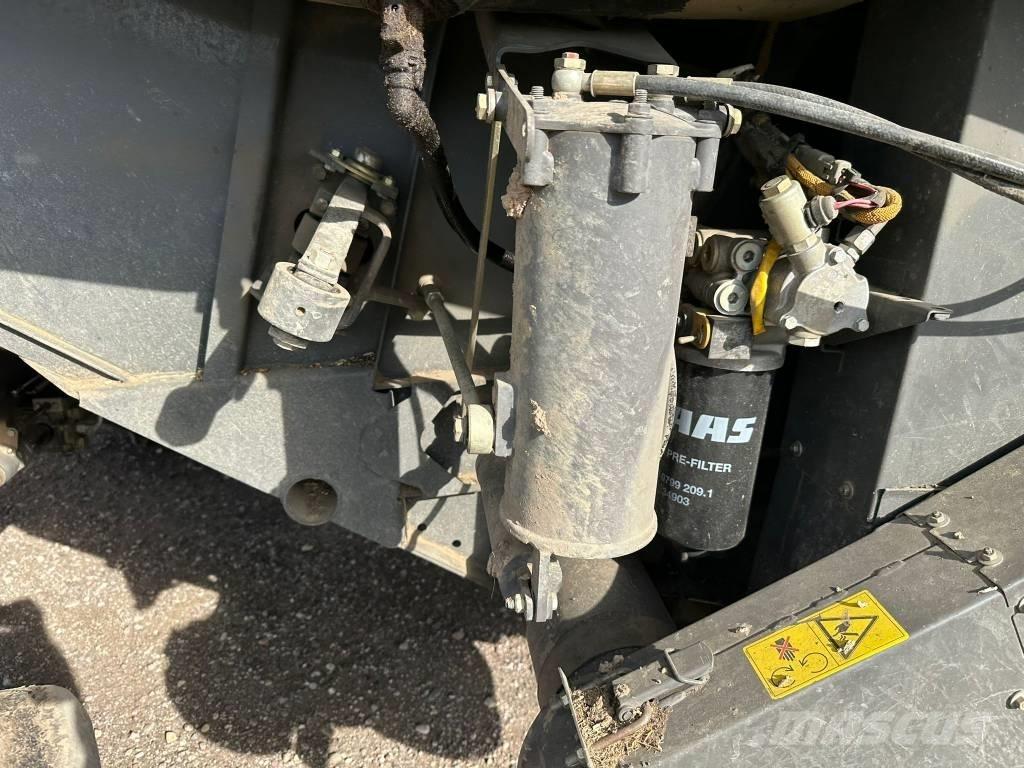 CLAAS Lexion 670 Biçerdöverler