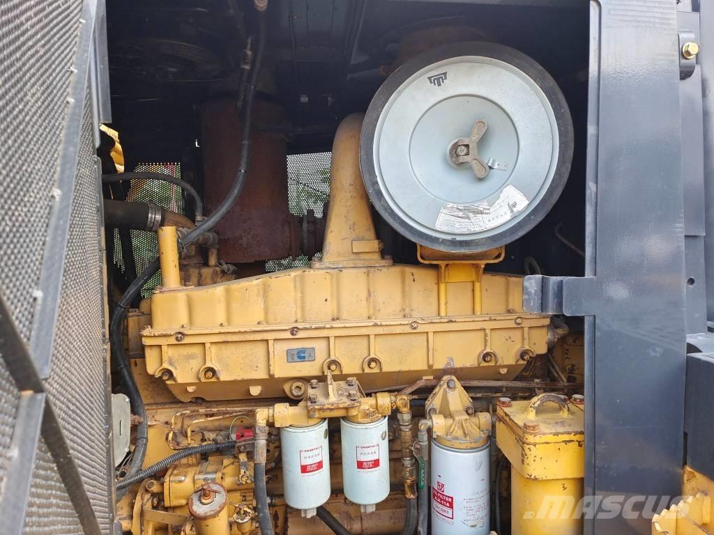 Shantui SD 32 Paletli dozerler