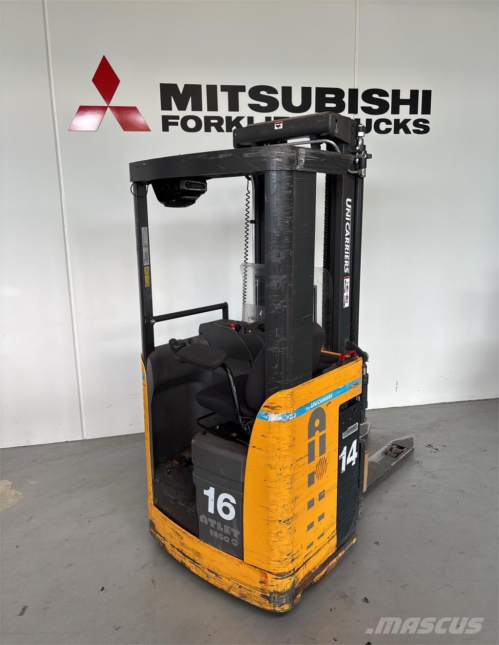 Atlet X160 Akülü depo ekipmanları