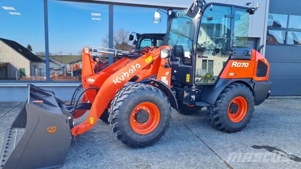 Kubota R 070 Tekerlekli yükleyiciler