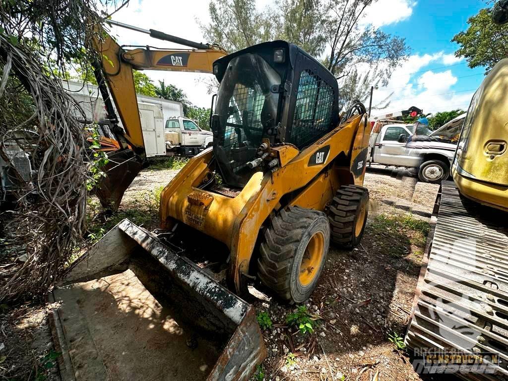 CAT 256 C Skid steer loderler