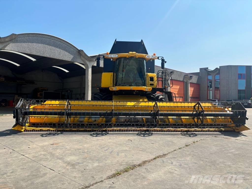New Holland CR 9090 Biçerdöverler