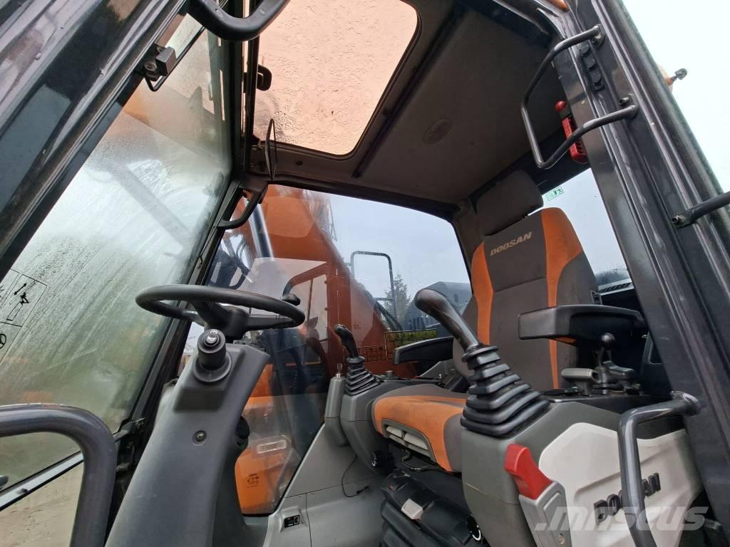 Doosan DX 165 W-5 Lastik tekerli ekskavatörler